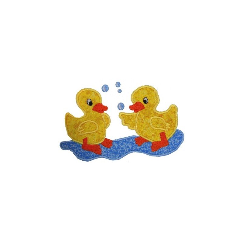 mega-hoop-bath-time-duckies-applique-design