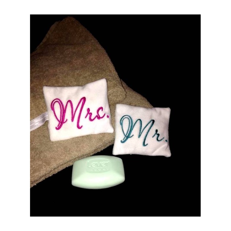 In Hoop Mr. and Mrs. Soap Pockets