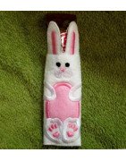 In Hoop Bunny Mini Candy Bar Holder