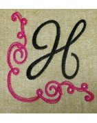Fanciful Monogram Frame3