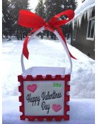 In Hoop Interchangeable Valentines Front