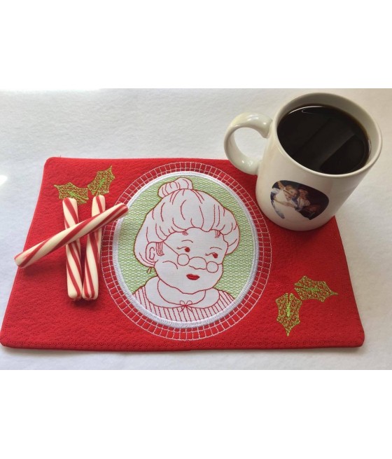 In Hoop Wholecloth Mrs Claus