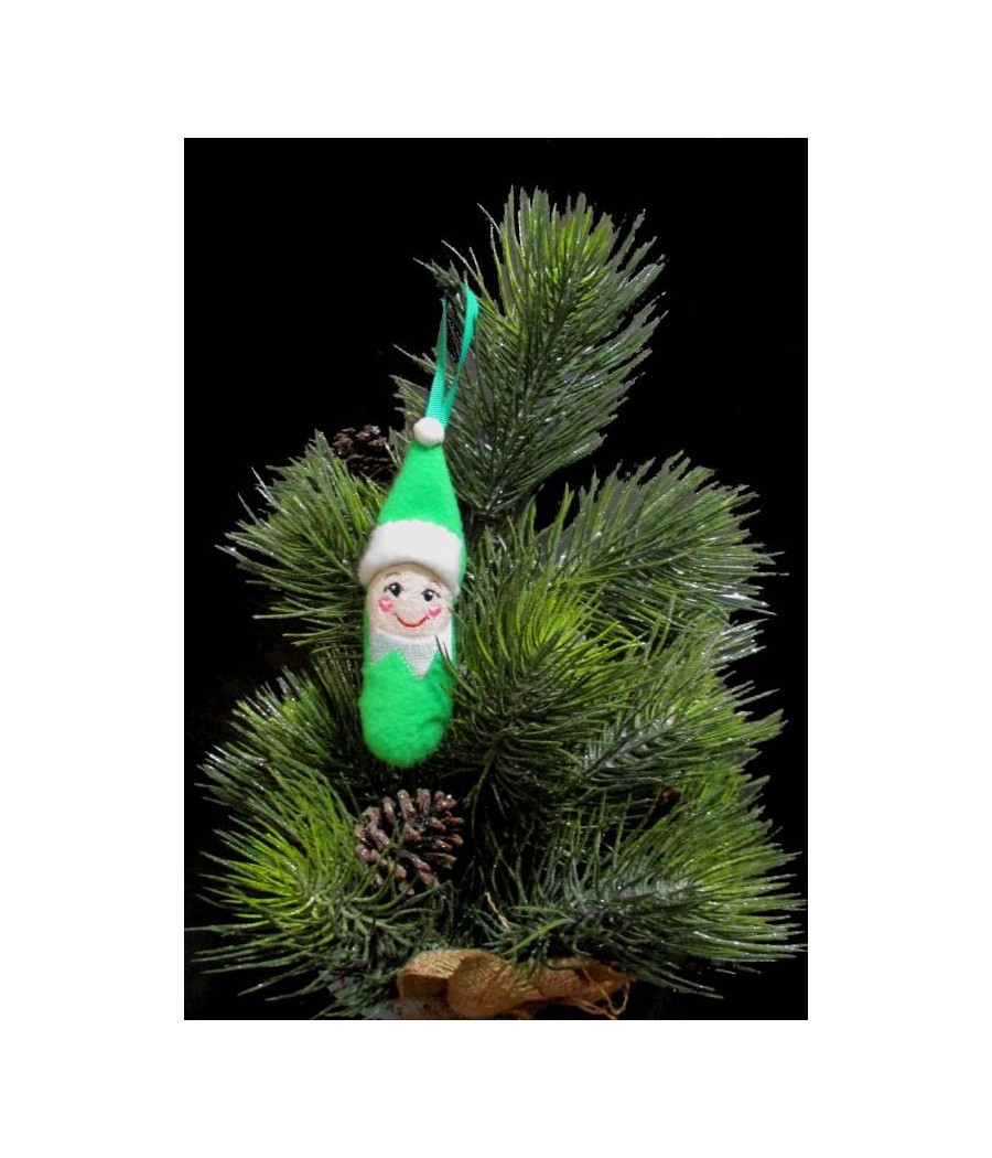 In Hoop Elf Stuffie Ornament 