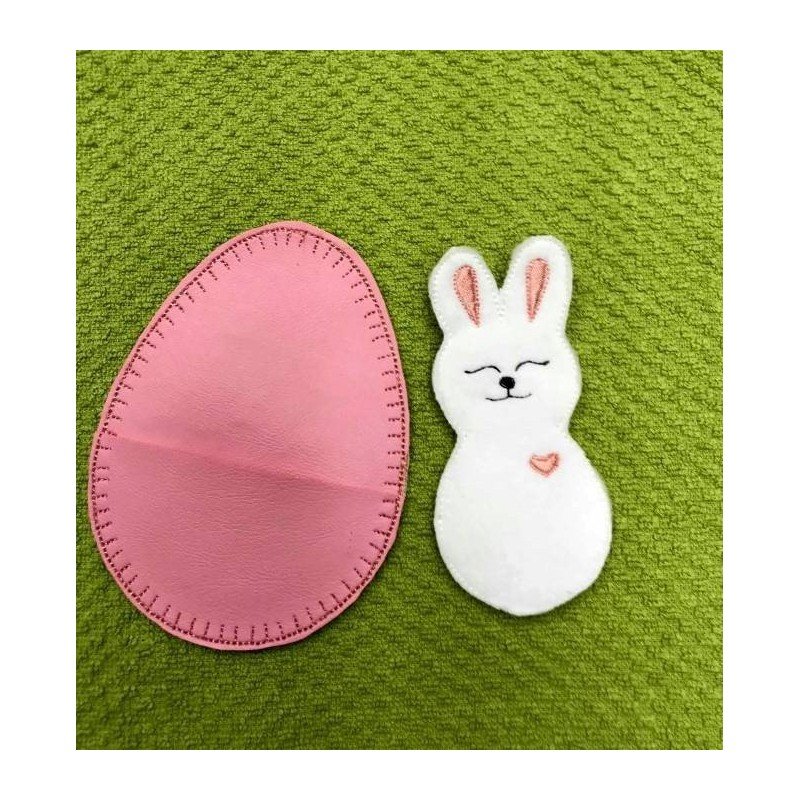 In Hoop Bunny Finger Puppet and Egg Set