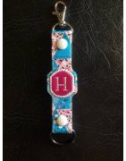In Hoop Water Bottle Holder Monogram Design