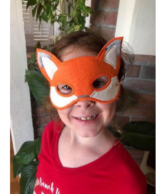In Hoop Fox Mask