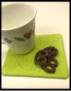 In Hoop Wholecloth Wild Flower Mug Rug