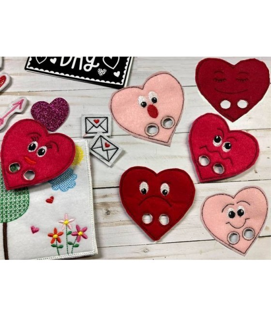 In Hoop Hearts Puppets and Play Set