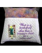Pillow Palz Bookshelf Treasure Chest