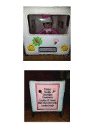 In Hoop Elf Ice Cream Truck