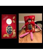 In Hoop Elf Costume Crackers