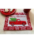 In Hoop Christmas Truck Mug Rug