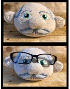 In Hoop Old Man Head to Hold Glasses
