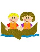 girl-kids-in-canoe